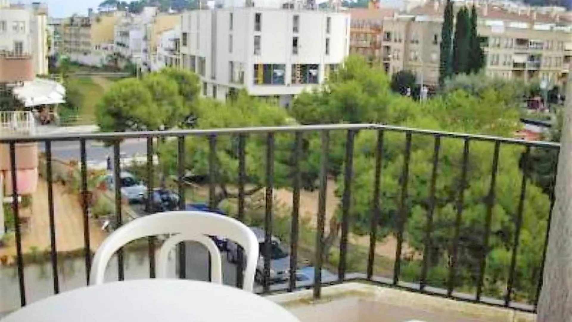 Estudio Un Solo Ambiente Centrico Muy Cerca De La Playa Con Piscina Y Terraza Tossa de Mar Apartament